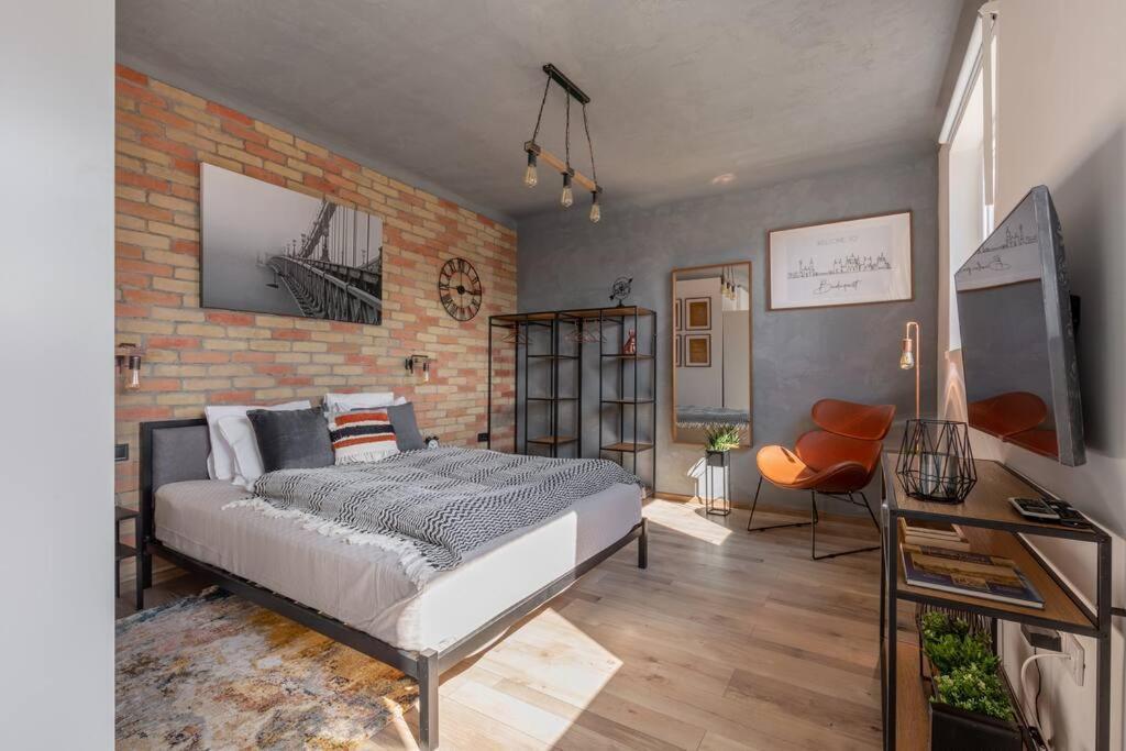 Appartamento Cozy And Stylish Studio In The Ruin Bar District Budapest Esterno foto